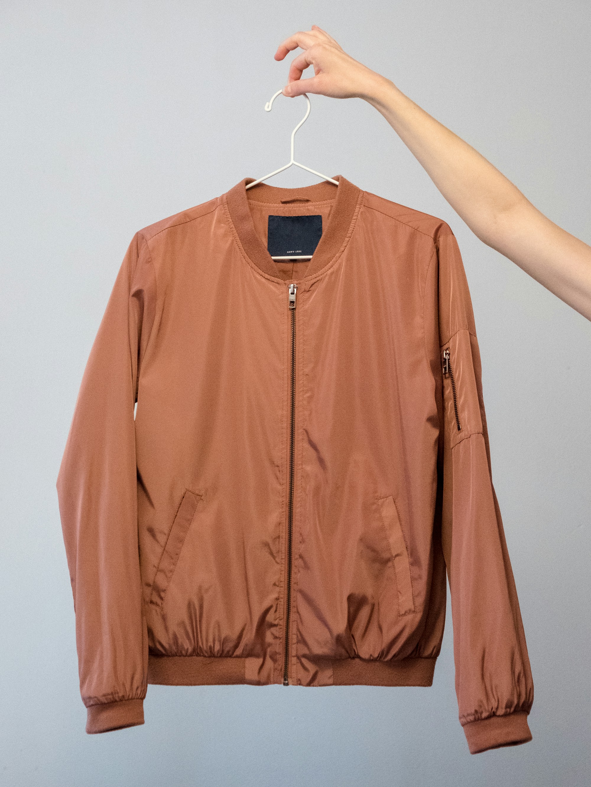 Look 04 — leather goods